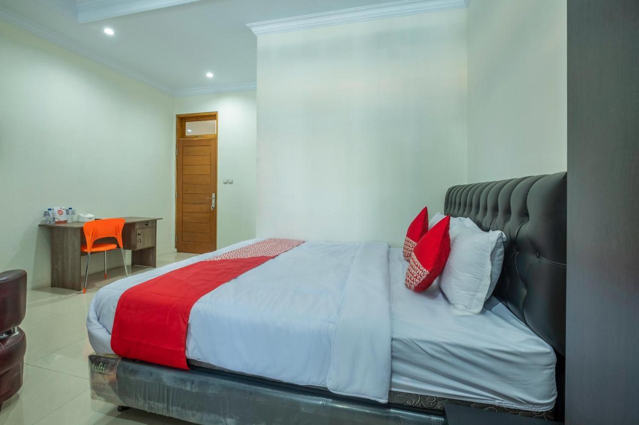 מלון צ'ירבון Oyo 2259 Zleepy Ks Tubun מראה חיצוני תמונה